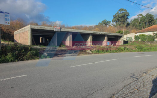 Moradia Térrea em Estrutura na Lage