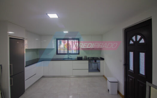 Andar Moradia T2 para Arrendamento