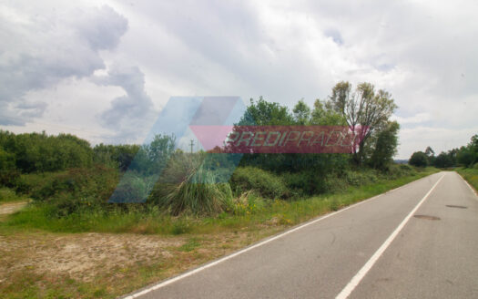 Ótimo Terreno com 10500m²